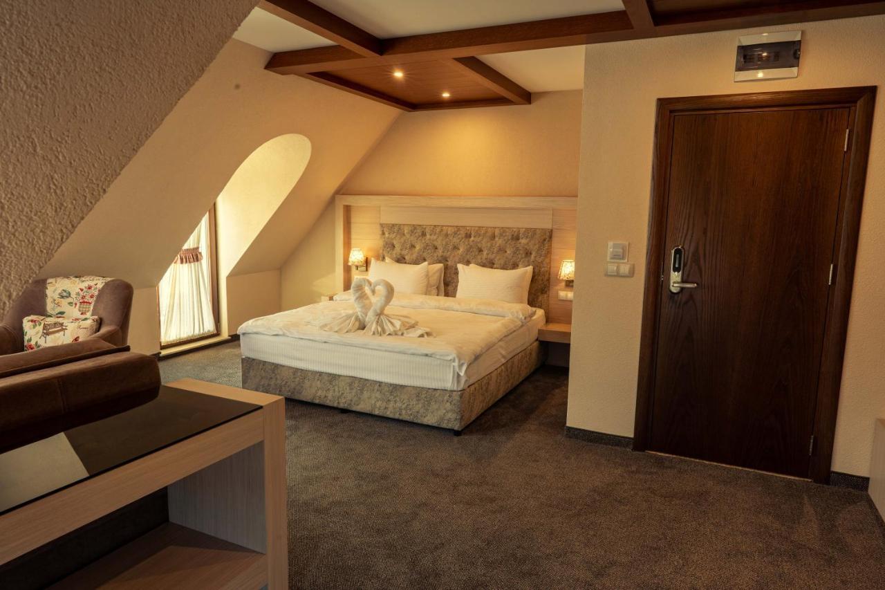 Boutique Hotel Provence Бутик Хотел Прованс Petrič Esterno foto