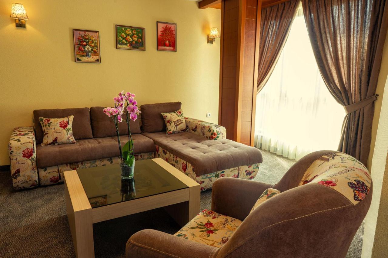Boutique Hotel Provence Бутик Хотел Прованс Petrič Esterno foto
