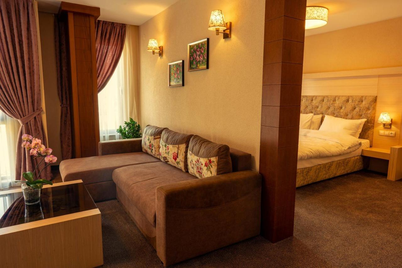 Boutique Hotel Provence Бутик Хотел Прованс Petrič Esterno foto